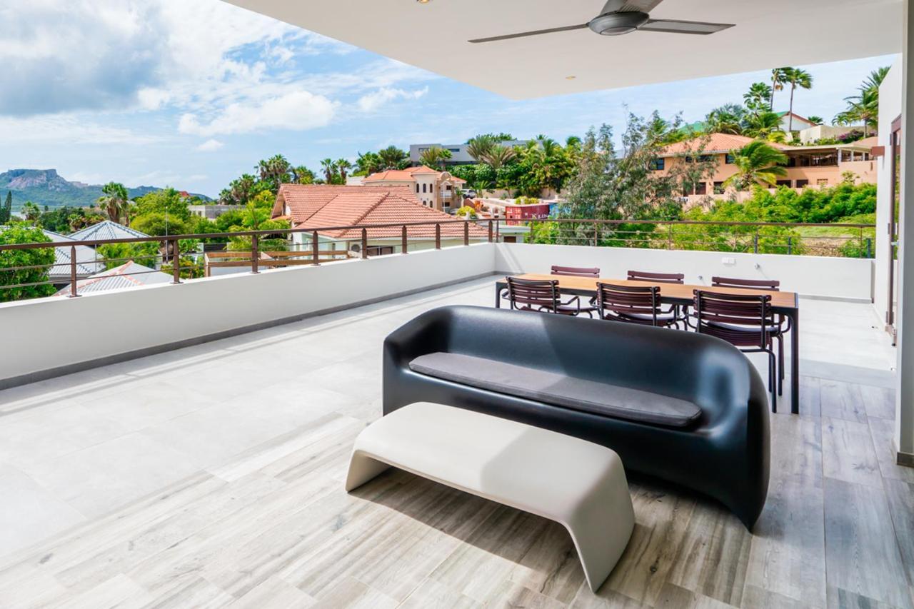 Jan Sofat Lux Resort Вилемстад Екстериор снимка